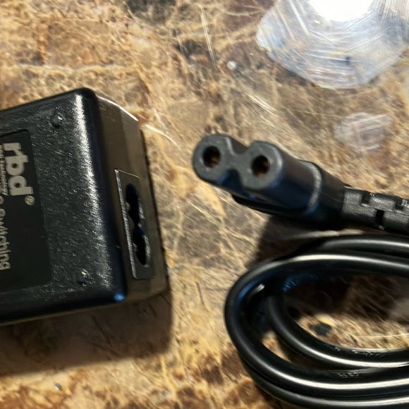 Black Power Adapters - Picture 5 of 5